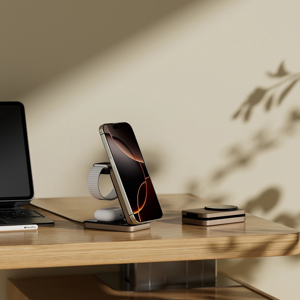WiWU Wi-W038 3-in-1 Magnetic Wireless Charging Station for iPhone, Watch & Earbuds wiwu