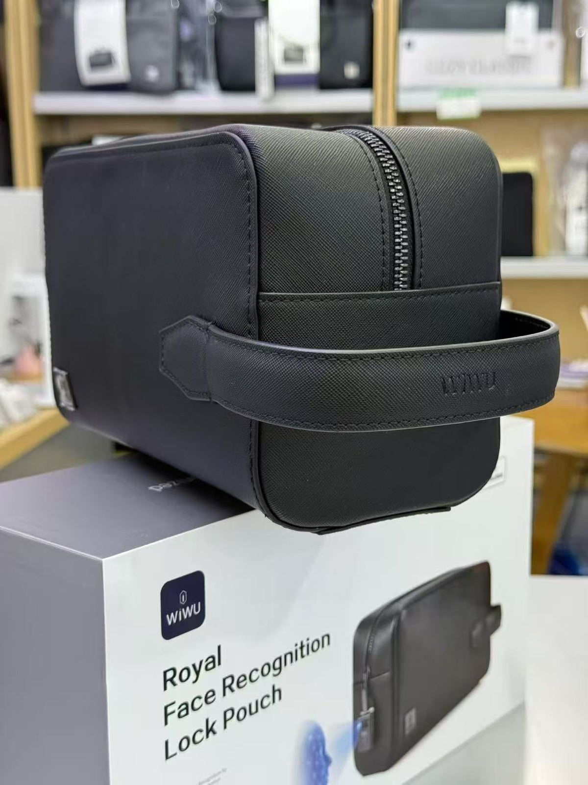 WiWU Royal Face Recognition Lock Pouch – Premium Smart Anti-Theft Pouch with Face Unlock